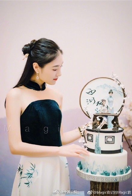 广告行业_成都晚上有啥子好耍的