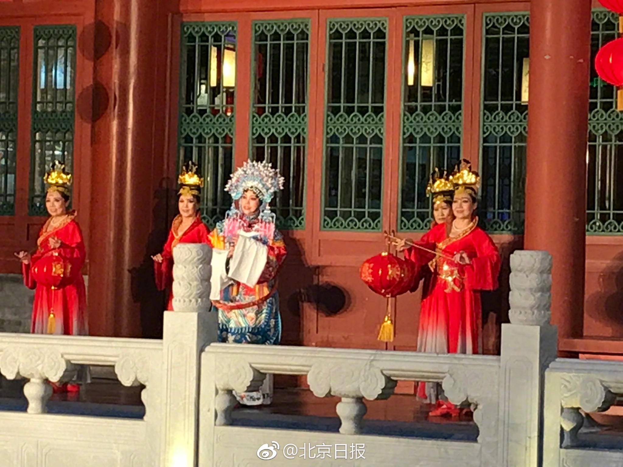 公益组织_泰山周边晚上有啥玩的