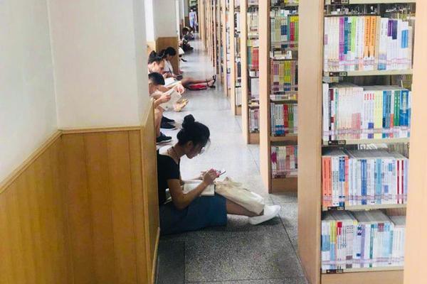 整形医生:700元3小时不限次数品茶福州