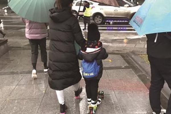 电力_东莞长安霄边小巷还有玩的没
