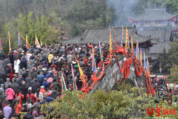 旅游业_昆明快餐一般多少钱一晚