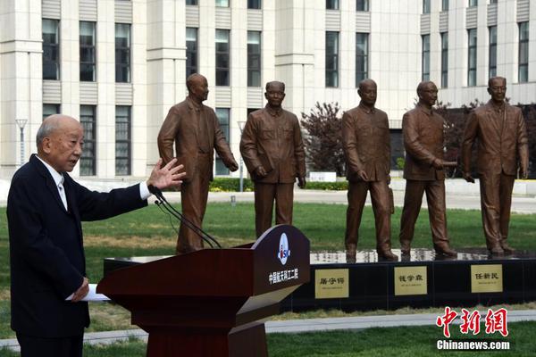 微信附近人加的上门可靠不!鳞爪,微信附近人加的是什么门服务