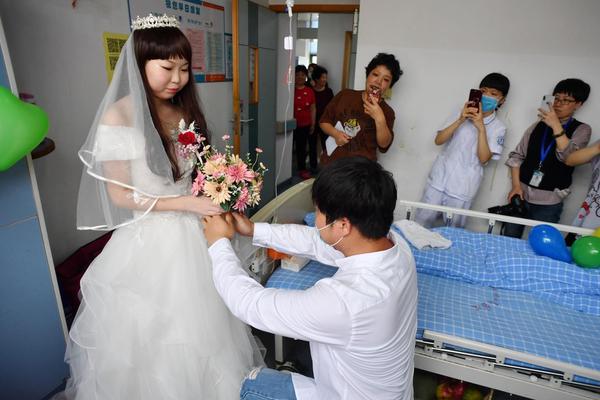 新材料行业_锦州渤海大学有约的么