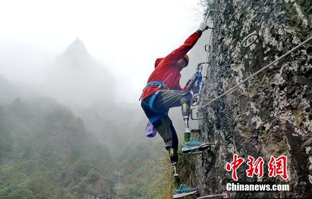 qq联系的小妹人还没到先付钱_经管,qq上约的人到付款是真的吗